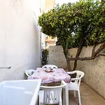 Colopi Apartment *